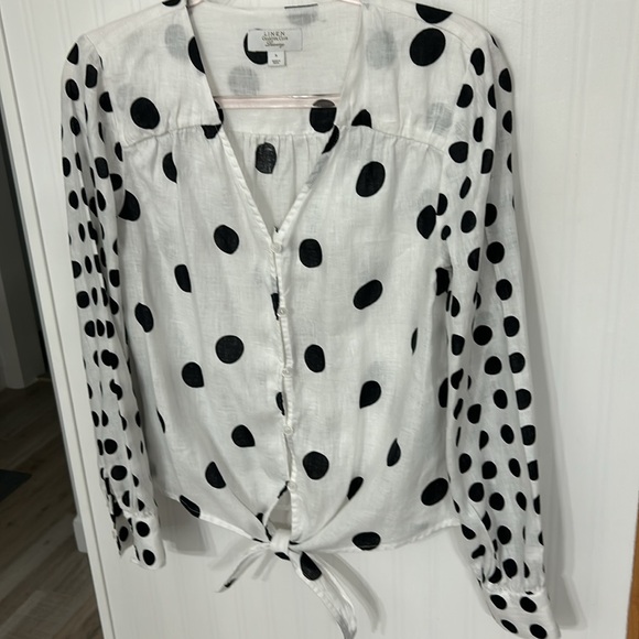 Linen, long sleeve, waist tie top. - Picture 2 of 6